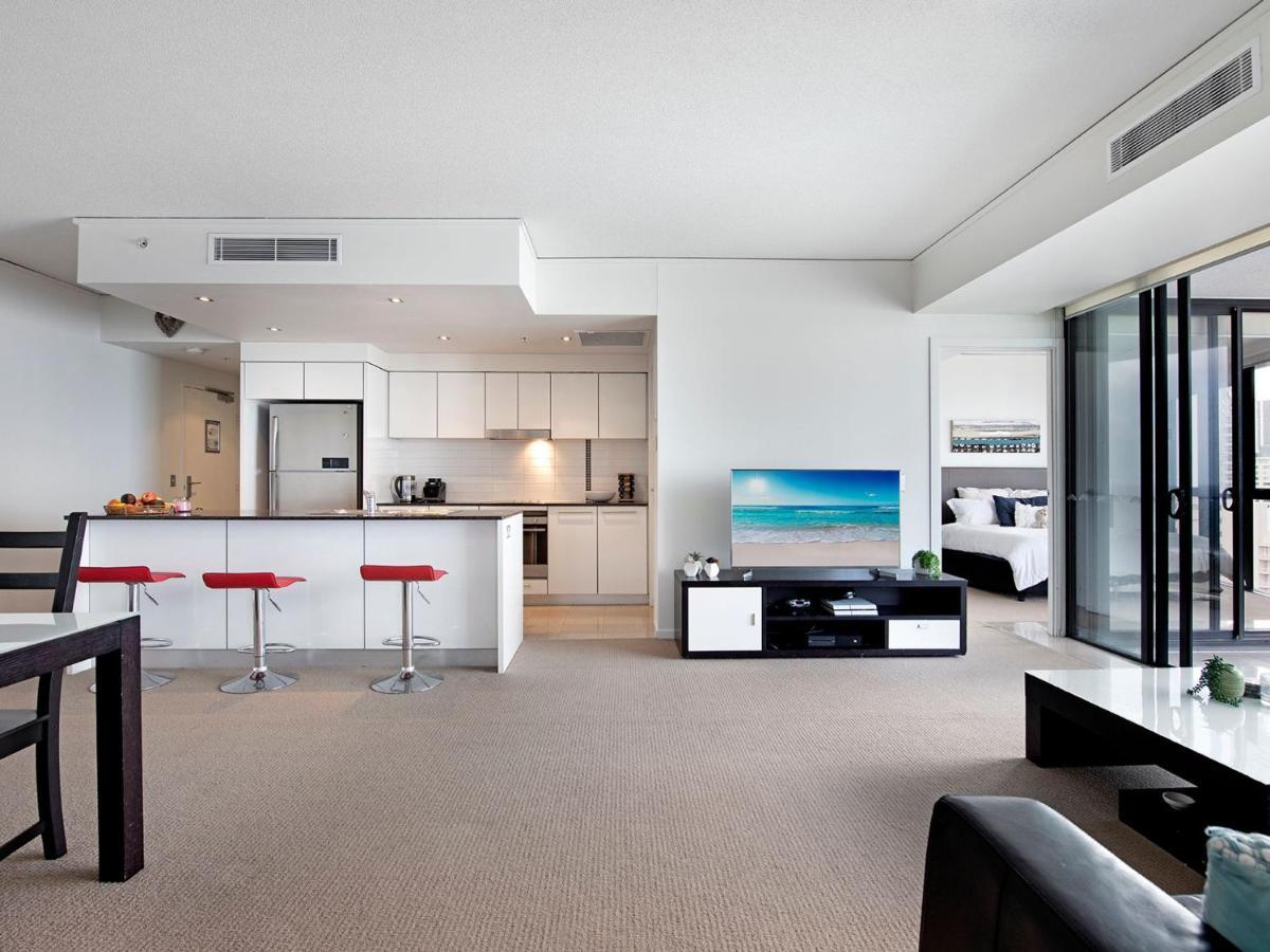Modern 2 Bedroom Apartment In Sierra Grand - Coasthm 골드코스트 외부 사진