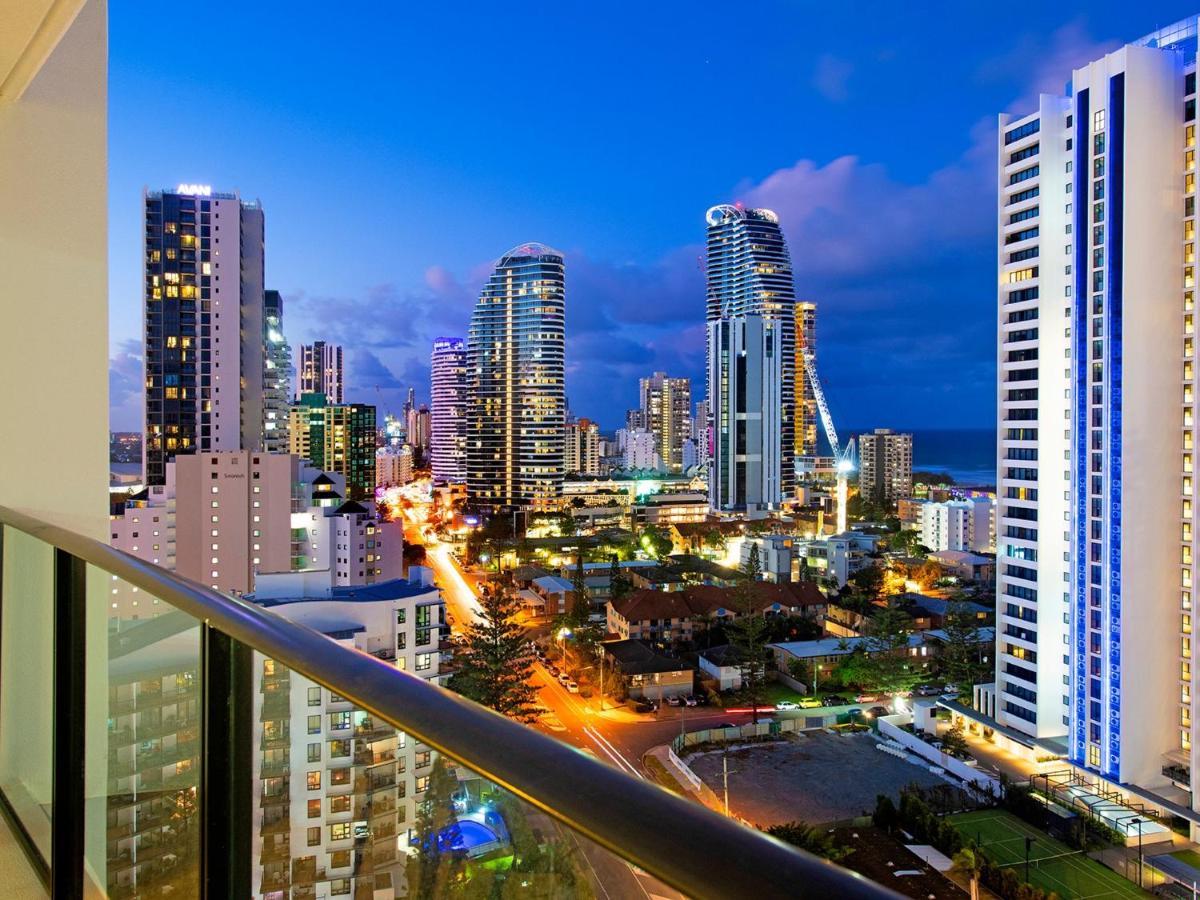 Modern 2 Bedroom Apartment In Sierra Grand - Coasthm 골드코스트 외부 사진